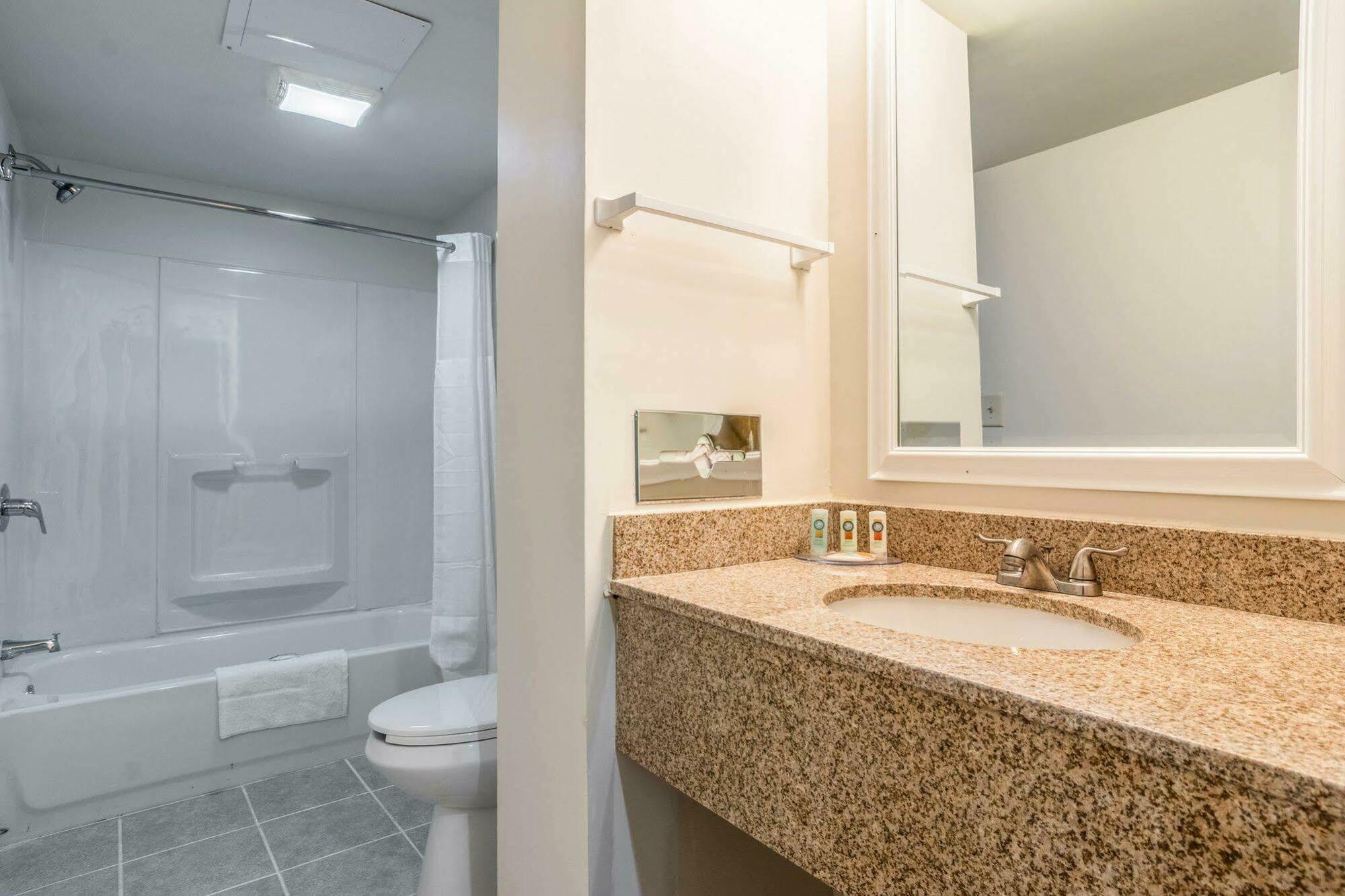 Days Inn By Wyndham Hartsfield Jackson Atlanta Airport West College Park Exteriör bild